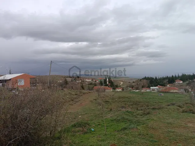 Köy İçi İmarlı Müstakil Tapu 3