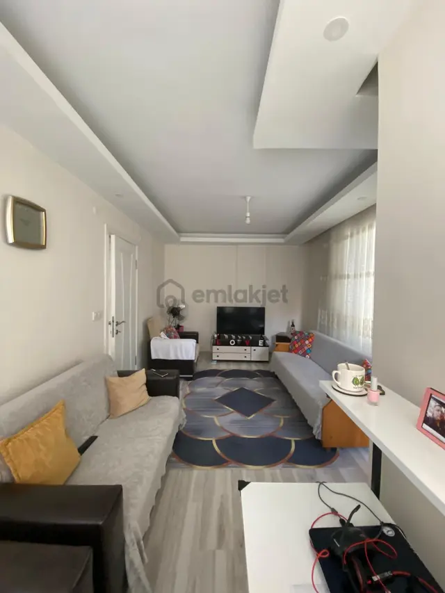 Acil Satlık Gaziosmanpaşa Bağlarbaşı Mahallesi 5yılık Binada 2+1/80m2/2.kat/satılık Daire 3