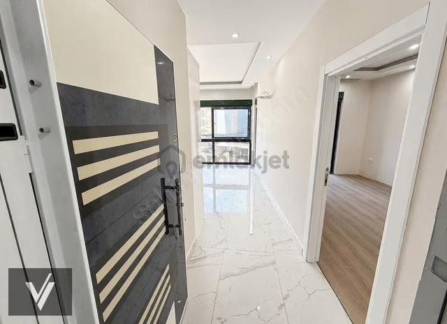 Alanya Oba'da Site İçinde, Kapalı Havuzlu 1+1 Daire 2
