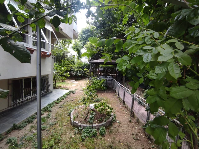 Bahçelievler Güzelkent Sitesi Yatırımlık Fırsat 2+1 Ters Dubleks Bahçelievler Güzelkent Sitesi Yatırımlık Fırsat 2+1 Ters Dubleks