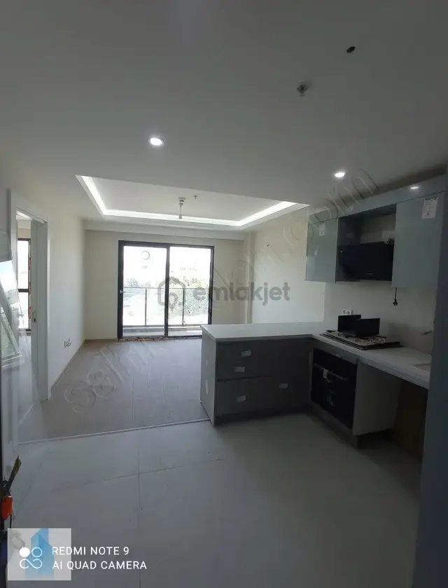 Zeytinburnun Da Lüks Site İçinde Kiralık 1+1 Sıfır Daire 1