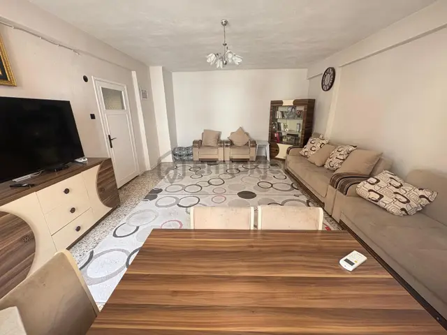Prestij'den Hamidiye'de Geniş Oturumlu Tertemiz 3+1 Daire 3