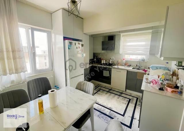 Yalova Çiftlikköy Deniz Manzaralı Geniş Müstakil Bina Fırsatı 5