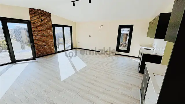 Doğayla İç İçe, Modern Ve Konforlu Müstakil Yaşam Yakaköy 3