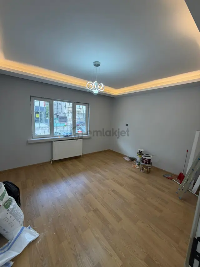 Mç Emlak'tan Plevne Mahallesin'de 3+1 Satılık Daire 4