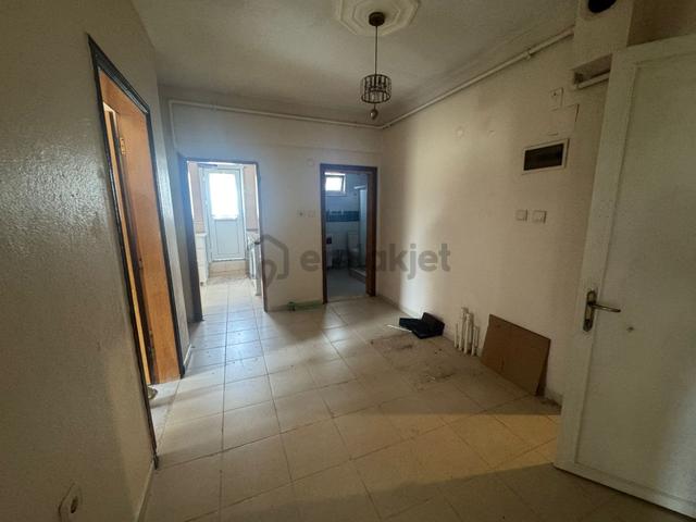 Sultaniye'de Aile Apartmanında 2+1 Bahçe Katı Kiralık Daire 5