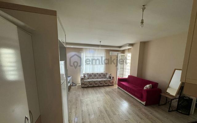 Atmacadan Çiftlikköyde 2+1 ,sıfır Eşyalı Kiracılı Satılık Fırsat Daire 4
