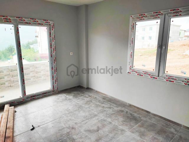 Kar Emlaktan Yenikonacık Efes Sitesi Altında 3+1 Satılık Dubleks Villa 5