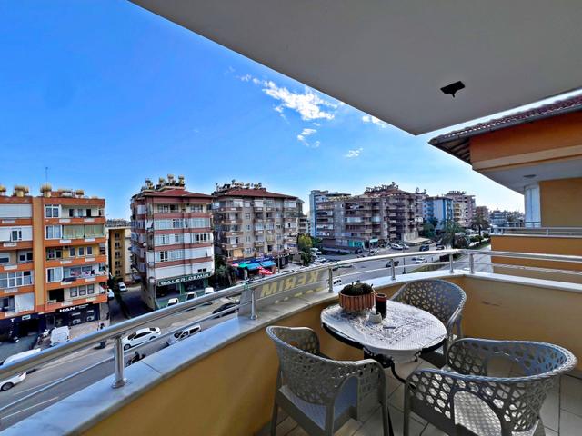 Alanya Merkezde Satılık 5+1 Ayrı Mutfak Masrafsız Dubleks Daire 4