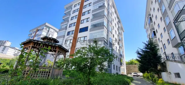 Bostancı Akyıldız Sitesi'nde İçi Full Yapılı Lüks 3+1 Daire 2