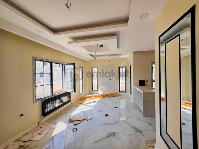 Ok Emlaktan Satılık Tiriplex Villa 348 M2 Arsa İçinde 5
