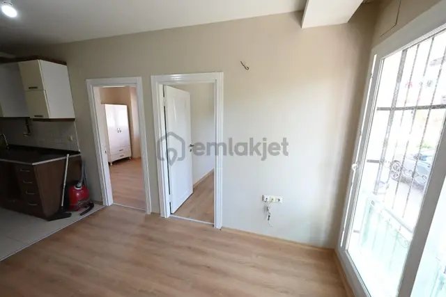 Üstünkent'ten Çiftlikköy'de Sayapark'a Yakın Kiralık 2+1 Daire 3