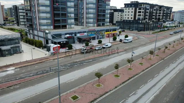 Çanakkale Esenler Ana Cadde Üzerinde 500 M2 Satılık Dükkan 5