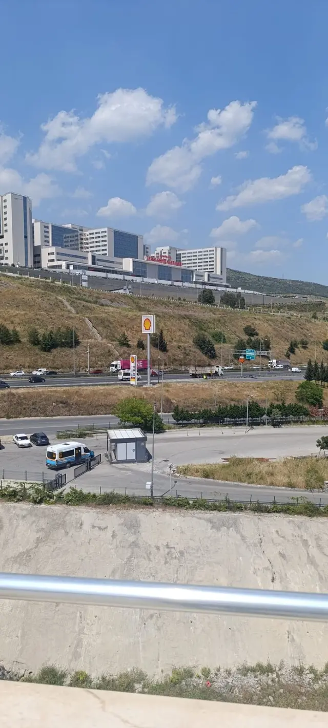 Bayraklı Şehir Hastanesi Karşısı 2+1 Satılık Daire 3