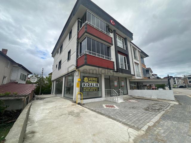 Vepaş'tan Esentepe Ömer Halisdemir Caddesi Kiralık Dükkân 85 M² 4