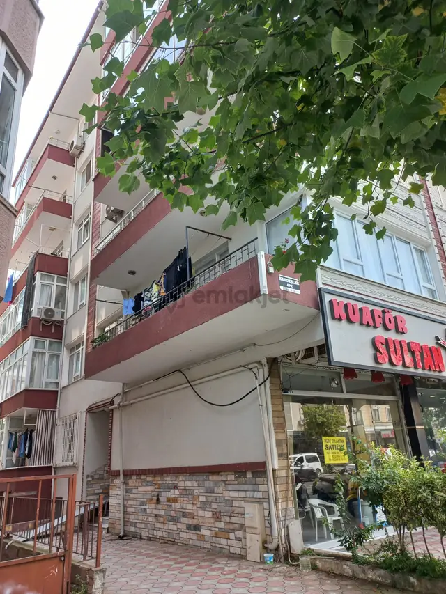 Turyap Çiftlikköy Ofisinden Yalova Fatih Cad. Eşyalı Kiralık 2+1 Daire 2