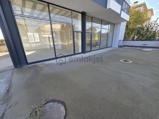 A. Menderes Cad. Kiralık Bacalı 100 M2 İşyeri 3