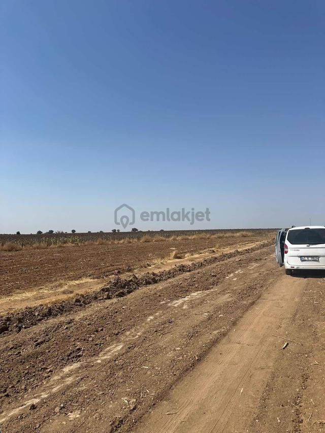 Kırklareli Koyunbaba Köyü'nde 379m2 Satılık Hisseli Tarla 5