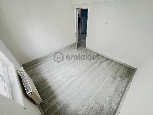 Mç Emlak'tan Mareşal Çakmak Mah'sınde 3+1 Satılık Daire 5