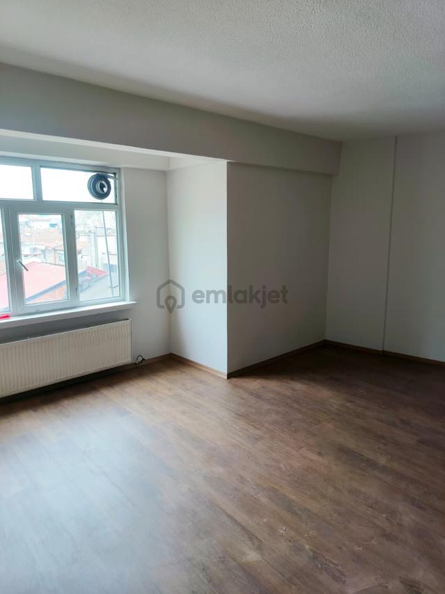 Sahibinden İzmit Fethiye Caddesinde Kiralık Ofis 4