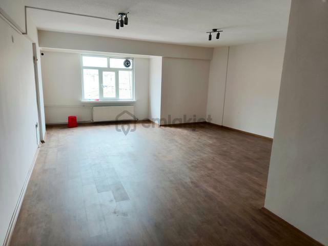 Sahibinden İzmit Fethiye Caddesinde Kiralık Ofis 3