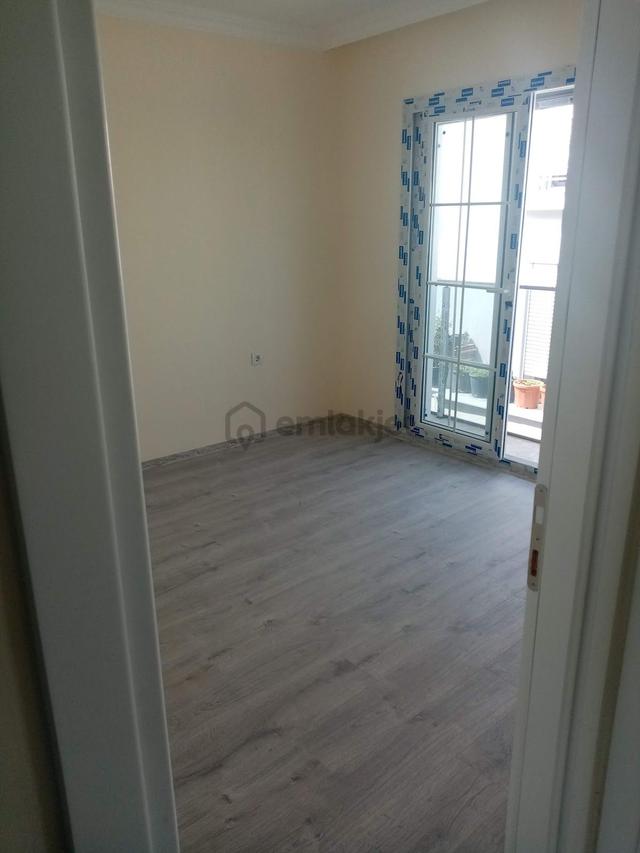 Sahibinden 2+1 Balkonlu Daire 4