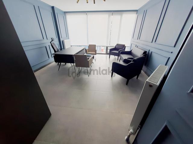 Arel'den Mustafa Kemal'de Plaza'da 2139 Sk.2 Kat K.otoparklı 1+1 3