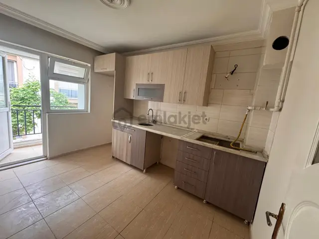 🏡yeni Mahalle🏡daire ✅2+1 90m2 3 Katınının 3 Katı ❇️kapalı Mutfak Özelikli 1