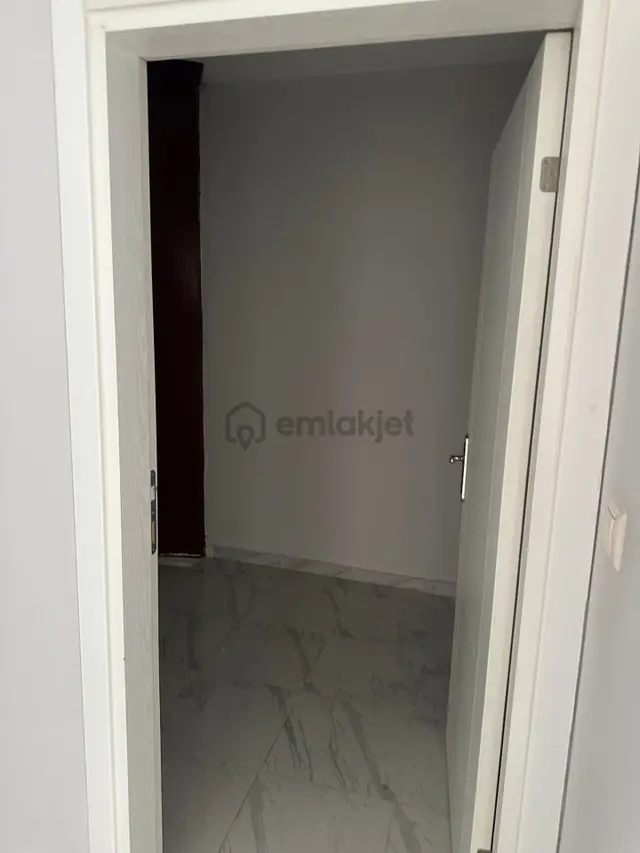Adalet Gold Group Emlak'tan Bengiler Mahallesinde Kiralık Daire 3+1 135 M2 İçi Full Yapılı 2