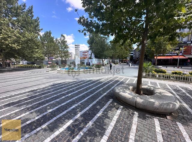 Özerler Mahallesinde İkinci Çeşme Meydanında Satılık 711 M2 Arsa 5