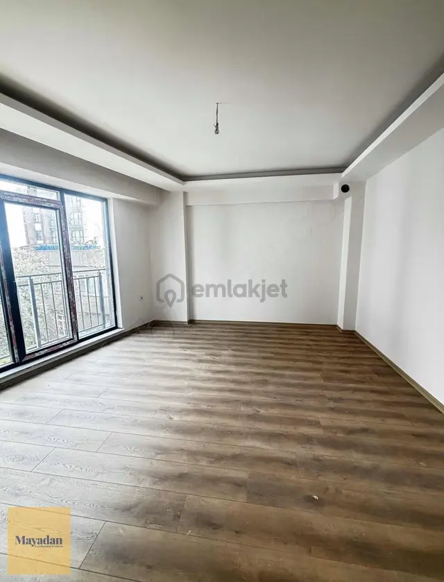 Mayadan Gyo Yenimahallede Ara Kat Satılık 2+1 Daire 3