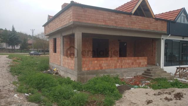Sarmaşa Köyü'nde Fırsat: 537m² Bahçeli, Zevkinize Göre Tasarlayacağınız 80m²+dublex Müstakil Ev! 5