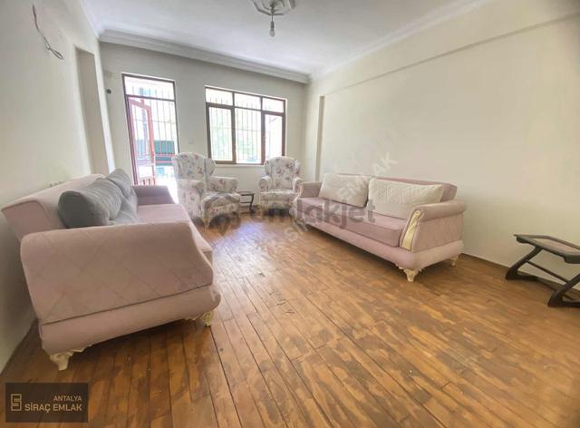 Şehir Merkezinde Tramvaya Yakın Eşyalı Kiralık 2+1 Daire 5
