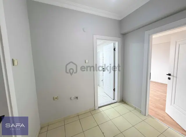 Talas Kiçiköy Mah.tramvay Durağın Yani 3+1 Satılık Kombili Daire 4
