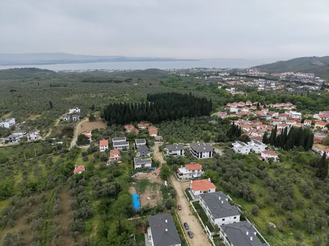 Mera Emlaktan Gürede Tam Müstakil 1 Villalık 350m2 İmarlı Arsa 3