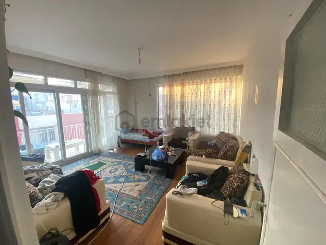 Prestij'den İnönü'de Ayrı Mutfak Geniş Oturumlu Temiz 2+1 Daire 3