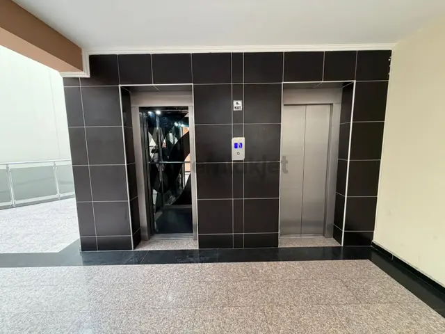 Kasımpaşa Mahallesinde Temiz 7+1 Kiralık Dubleks Daire 4