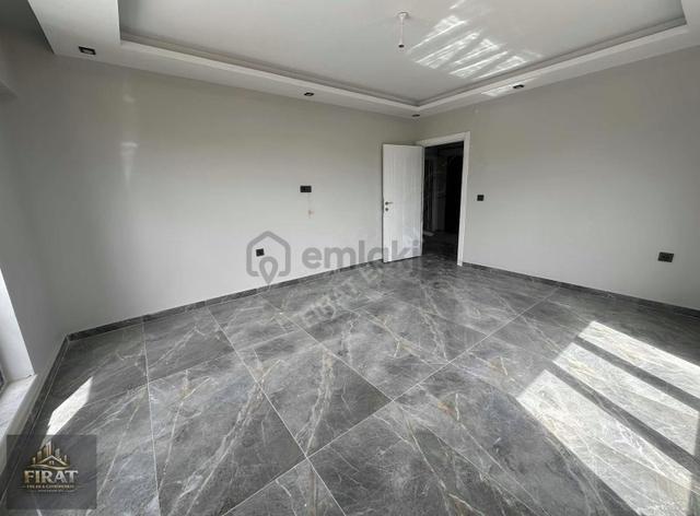 Satılık 1+1 Lüks Ofis - 60m² - Ana Cadde Üzeri 4