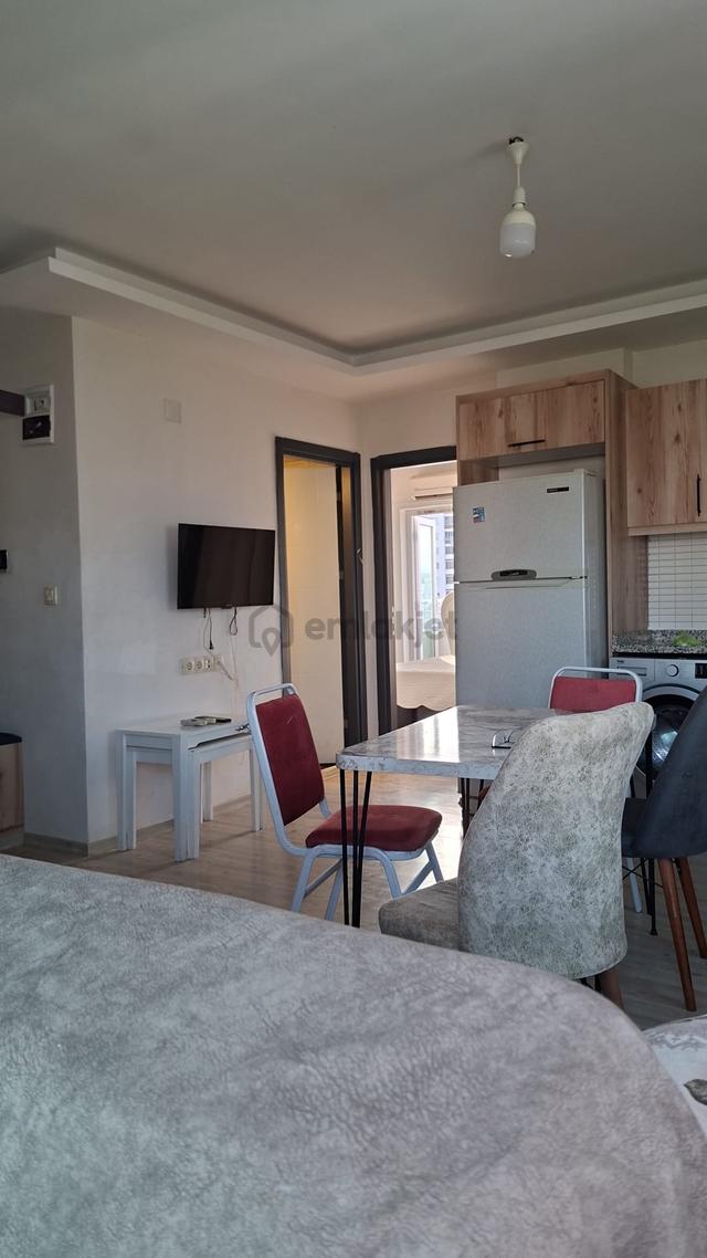 Çarkıparede Sağlık Ocağına ,ilim Yolu Bulvarına Yakın 1+1,5 Geniş Sahibinden Kiralık Geniş Daire 4