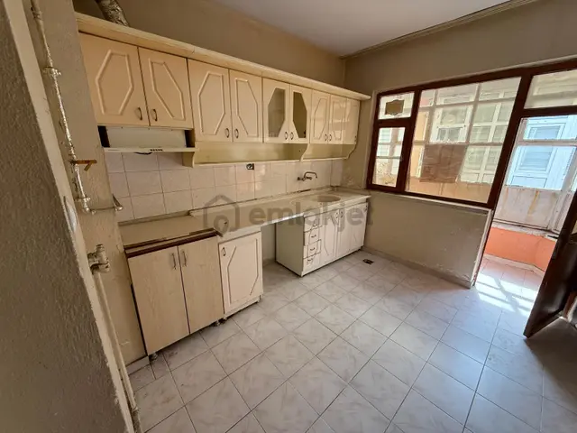 Köseoğlu Mahallesinde 3+1 Kiralık Daire --- Burcu Emlaktan 1