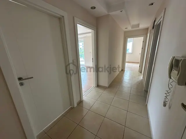 Eşyasız Kiralık 2+1 Daire Denizeyakın|havuzlu Site|iyi Lokasyon 2