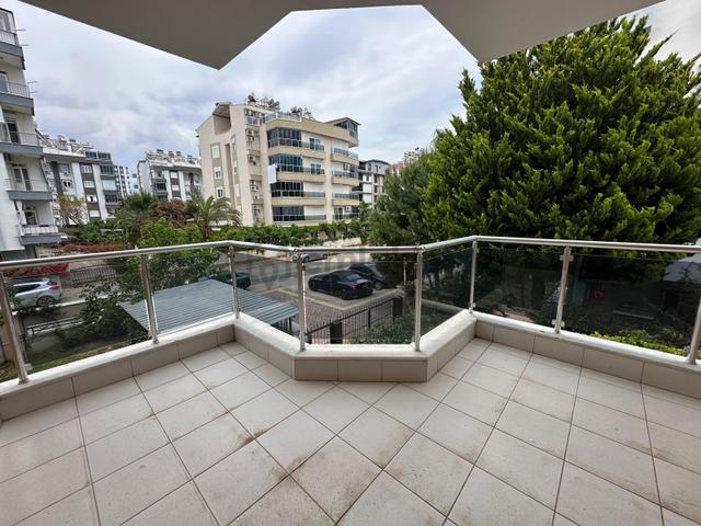 Eşyasız Kiralık 2+1 Daire Denizeyakın|havuzlu Site|iyi Lokasyon 4