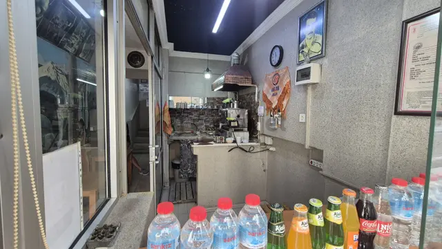 Özgün Gm'den - 1. Anafartalarda Satılık Batar Katlı Dükkan 5