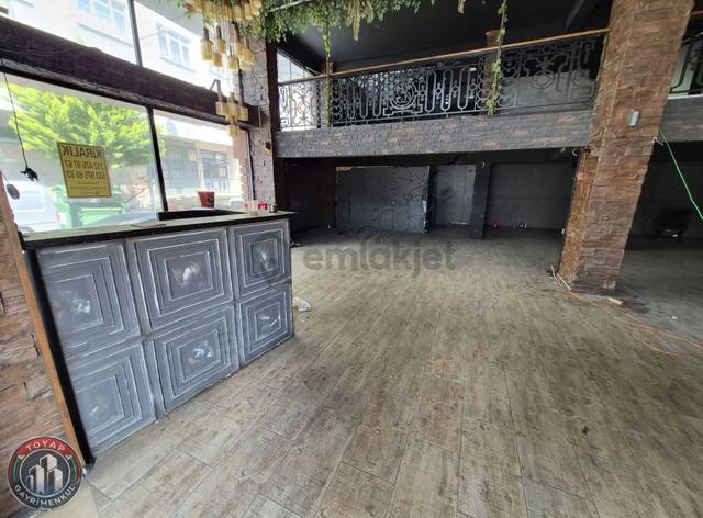 Sultangazi Bölgesinde Tramvay Caddesinde 850m² Kiralık Dükkan 3