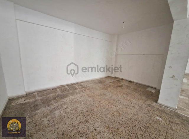 Fatih Emlak Tan Düz Giriş Dükkan 200 Metre Kare 5