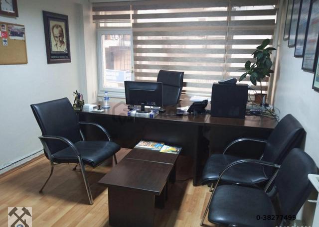 Çarşı Merkezde Satılık Ofis 5