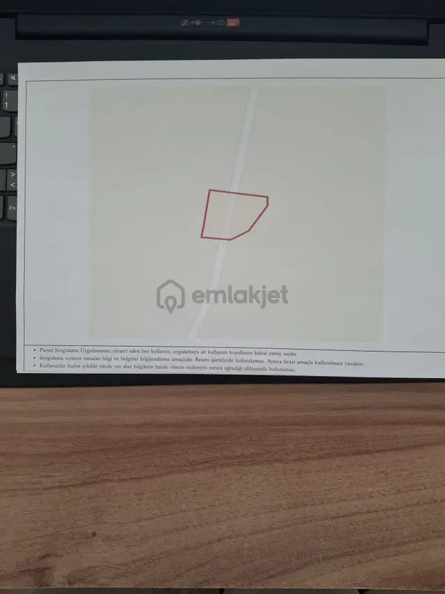 Adalet Gold Group Emlaktan Niksar Yaylası Melike Evlerinde 500 M2 Arsa 3