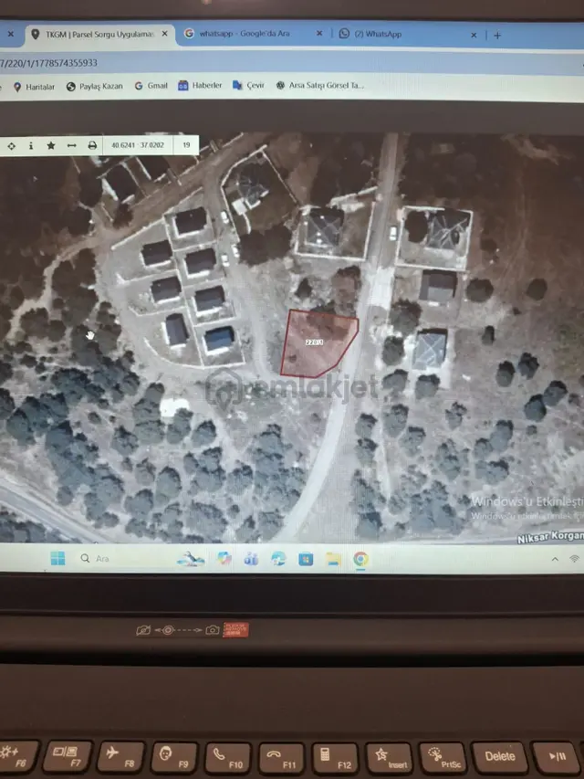 Adalet Gold Group Emlaktan Niksar Yaylası Melike Evlerinde 500 M2 Arsa 1