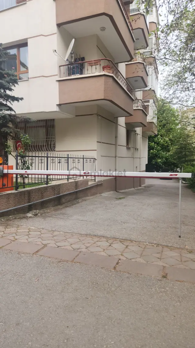 Sema Yazar Sokakta Sahibinden Satılık Daire 3