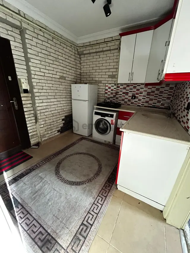 Görükle'de 1+1 Site İçi Satılık Daire 4